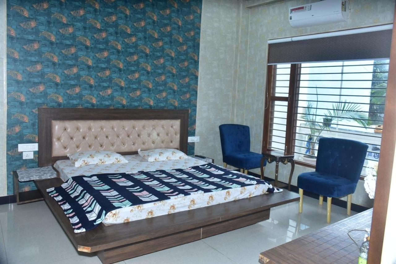 Shreshth Home Stay - Best Family Accommodation - 3Km From Har Ki Pauri, Haridwar, Uttarakhand Ngoại thất bức ảnh
