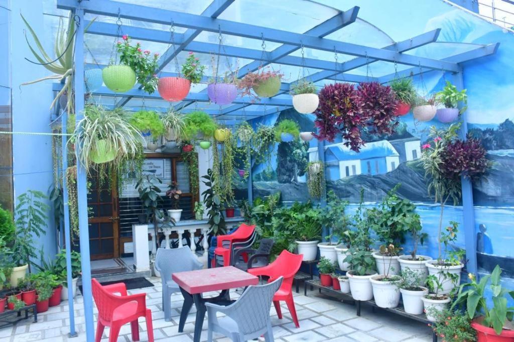 Shreshth Home Stay - Best Family Accommodation - 3Km From Har Ki Pauri, Haridwar, Uttarakhand Ngoại thất bức ảnh