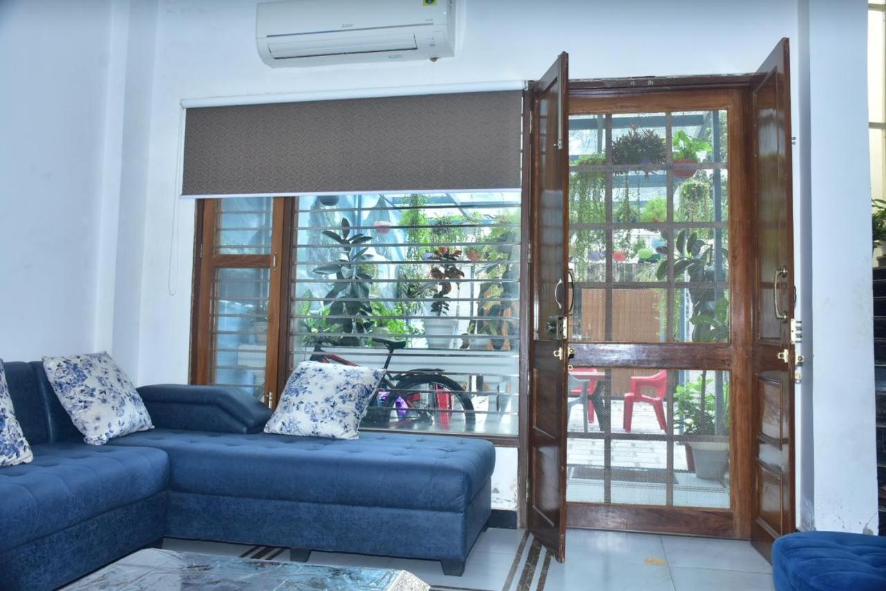 Shreshth Home Stay - Best Family Accommodation - 3Km From Har Ki Pauri, Haridwar, Uttarakhand Ngoại thất bức ảnh