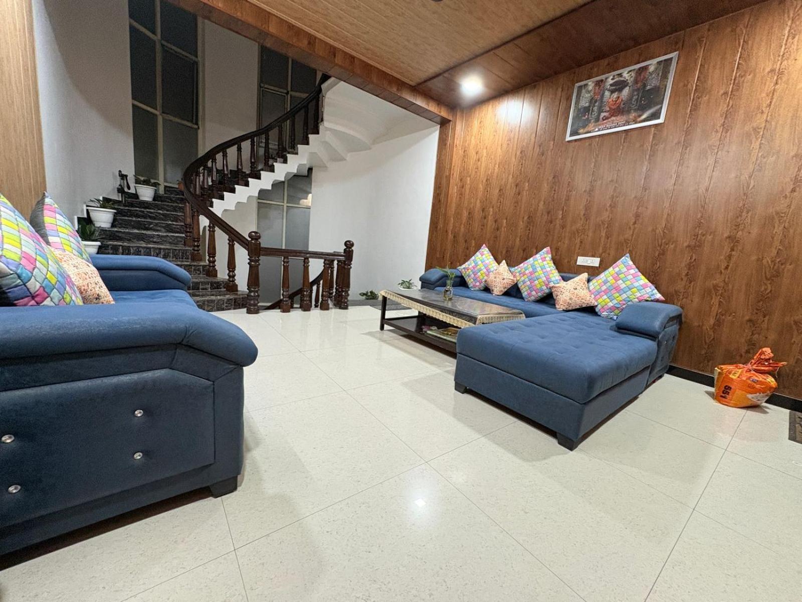 Shreshth Home Stay - Best Family Accommodation - 3Km From Har Ki Pauri, Haridwar, Uttarakhand Ngoại thất bức ảnh